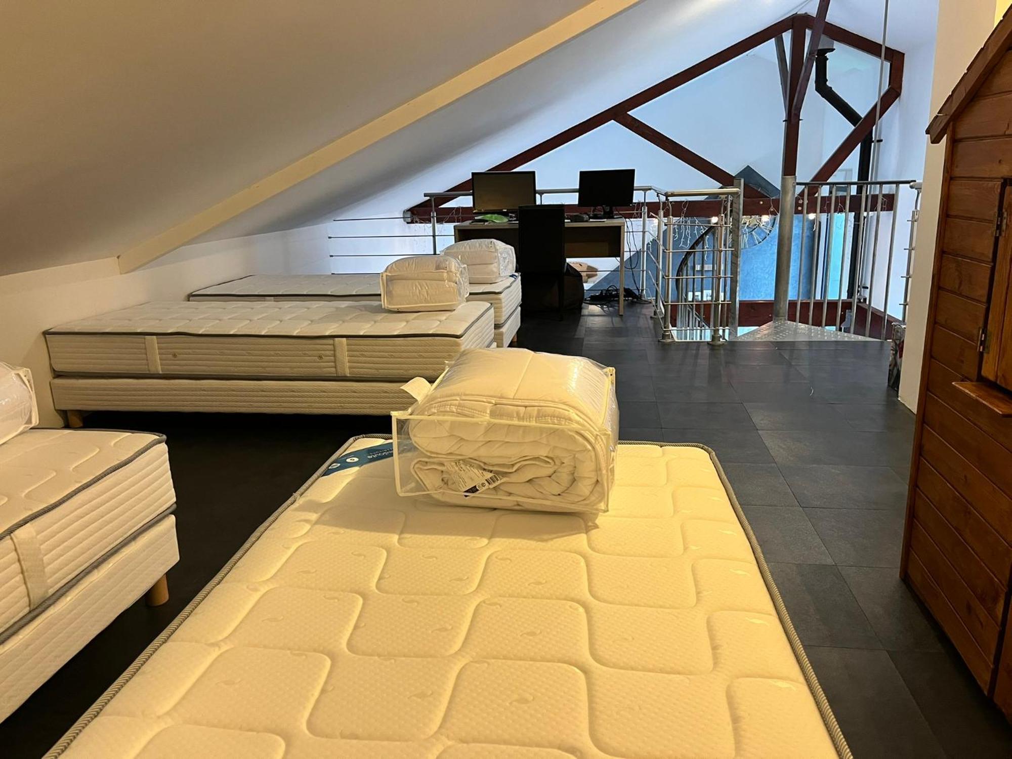 Magnifique Loft 130M2 Le Mans Apartment Luaran gambar